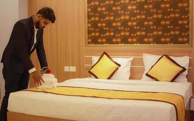 Hotel Emirates Kannangad Exterior photo